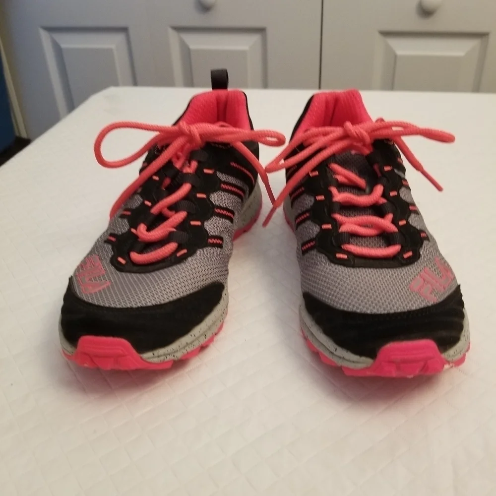 Fila Endurance EVO Cross Training Sneakers Womens Gray/Black/Pink Size 7